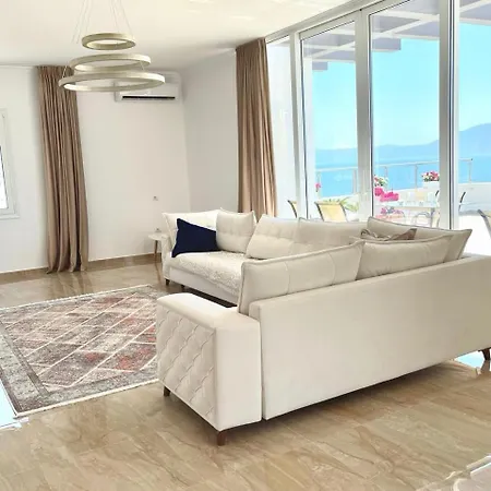 Seaview Penthouse