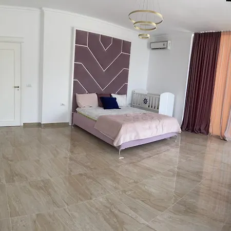 شقة Seaview Penthouse فلورا