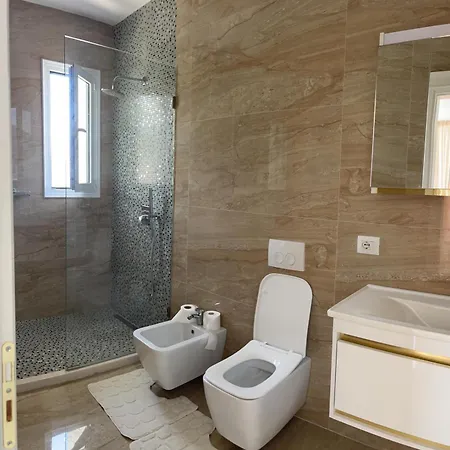 Seaview Penthouse * فلورا