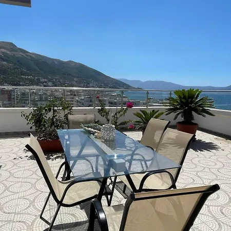 Seaview Penthouse شقة *